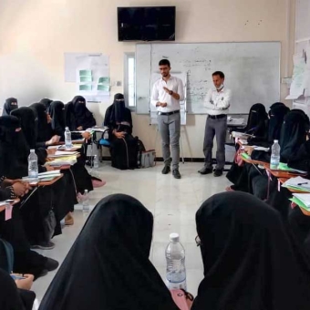 دورة تدريبية لـ 82 امرأة متطوعة