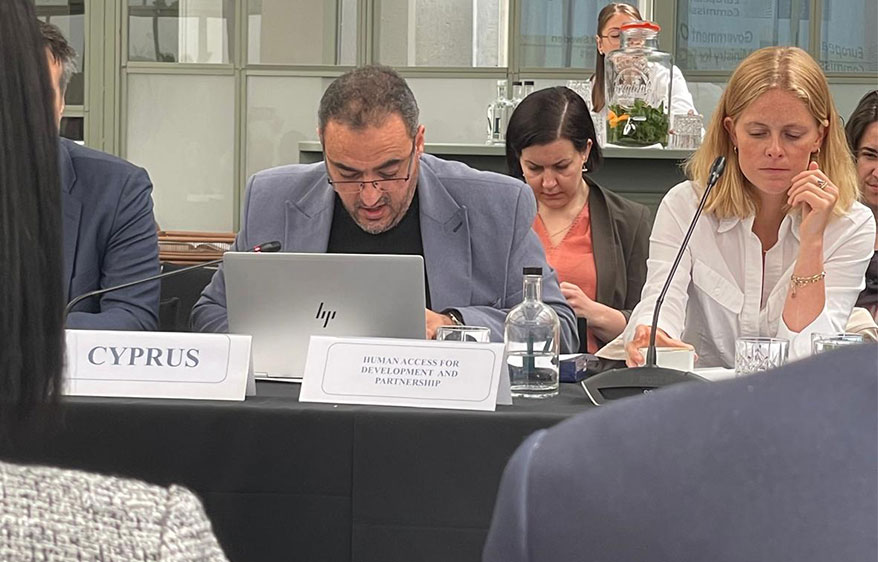 الوصول الإنساني تشارك في الاجتماع السابع لكبار المسؤولين المعنيين بمساعدة اليمن