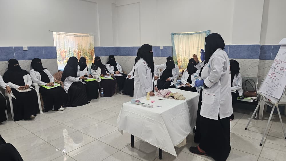 تدريب كوادر طبية لدعم خدمات الصحة الإنجابية المنقذة للحياة