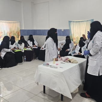 تدريب كوادر طبية لدعم خدمات الصحة الإنجابية المنقذة للحياة
