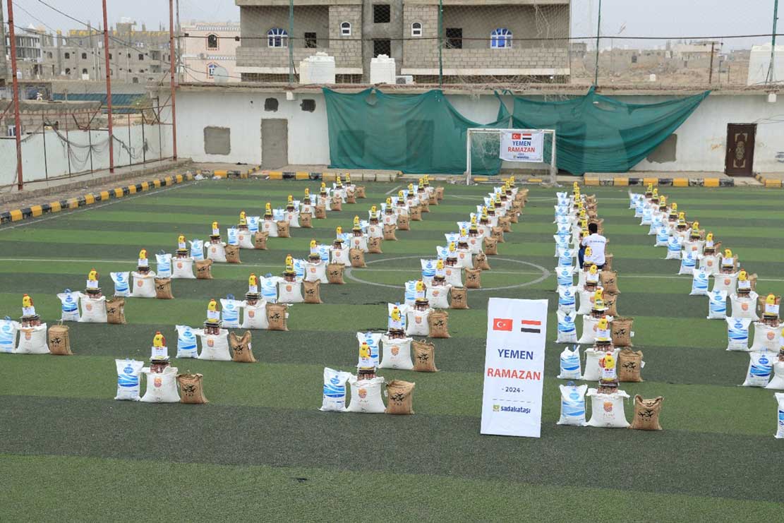 Marib: 200 food baskets, 200 iftar meals for the poor and displaced