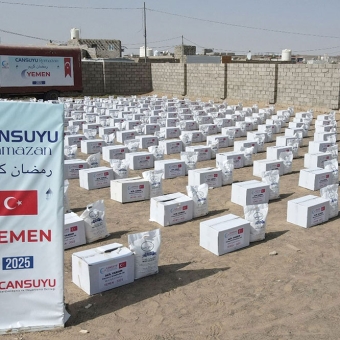 Displaced people in Marib benefit from Ramadan aid