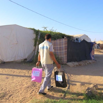 Mattresses and clothing provided to 400 orphans in displacement camps