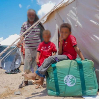 KSrelief Distributes 463 Tents and 528 Shelter Kits to Displaced Persons in Yemen